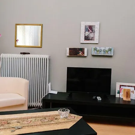 Cosy Apartment In The Centre Of Komotini Exterior photo